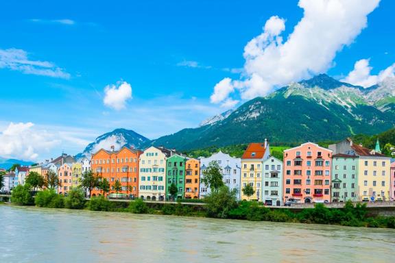 Gekleurde huizen in Innsbruck