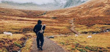 Wandelaar in Schotland
