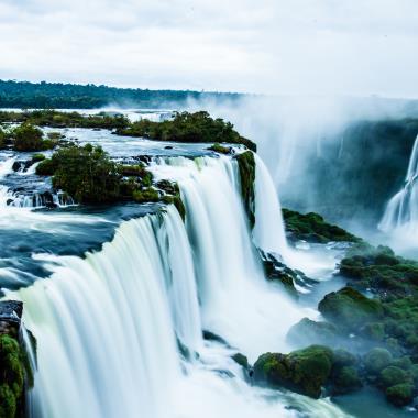 Iguazu watervallen op de grens van Argentinië en Brazilië
